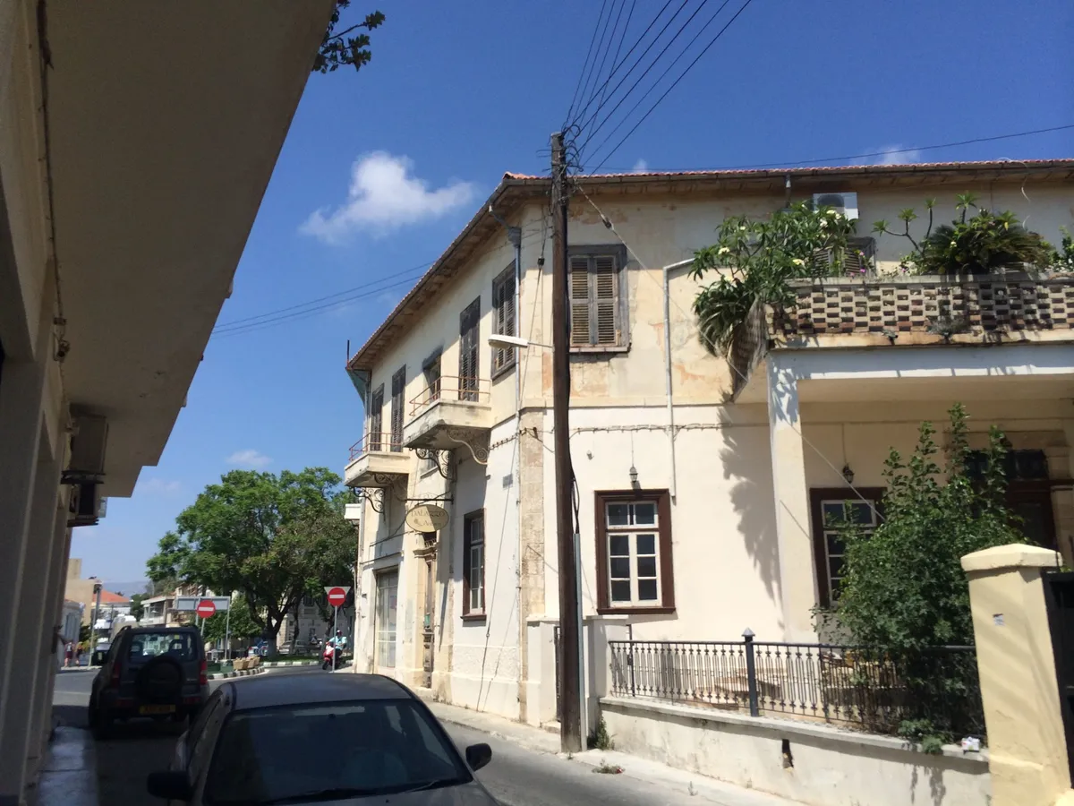 28th of October Column, Paphos
