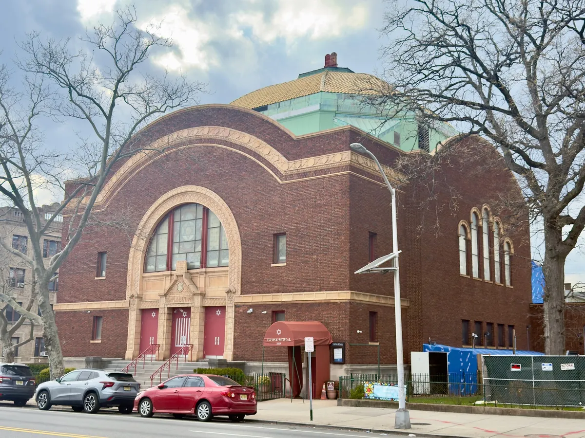 File:Temple Beth-El (Jersey City, New Jersey) - 03.jpg