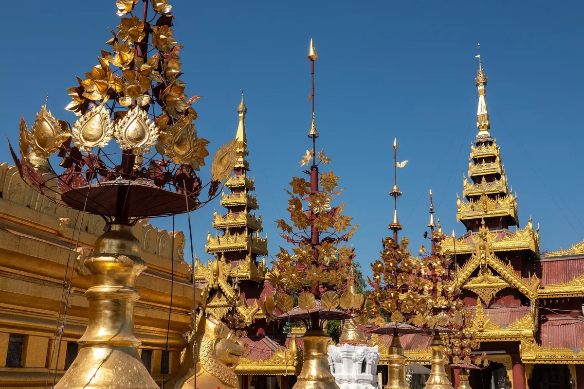 Shwezigon Pagoda Courtyard, Bagan