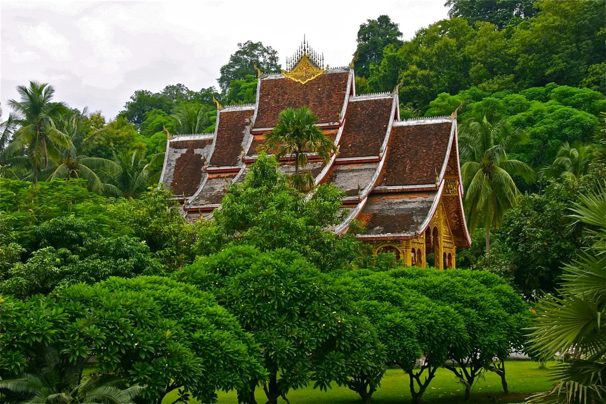 Monument du President Souphanouvong in Luang Prabang