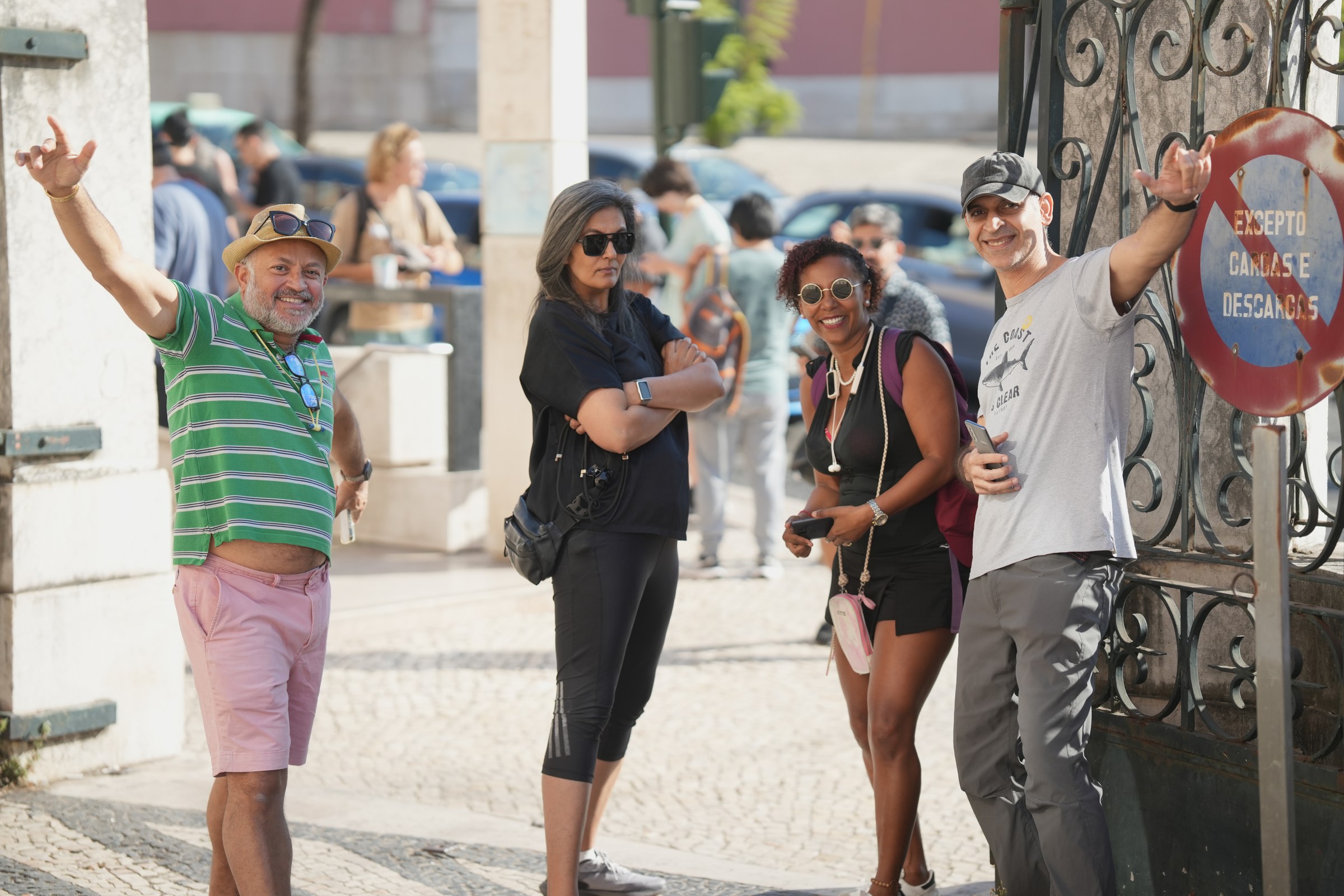 Real GoQuestIRL players on a Lisbon quest
