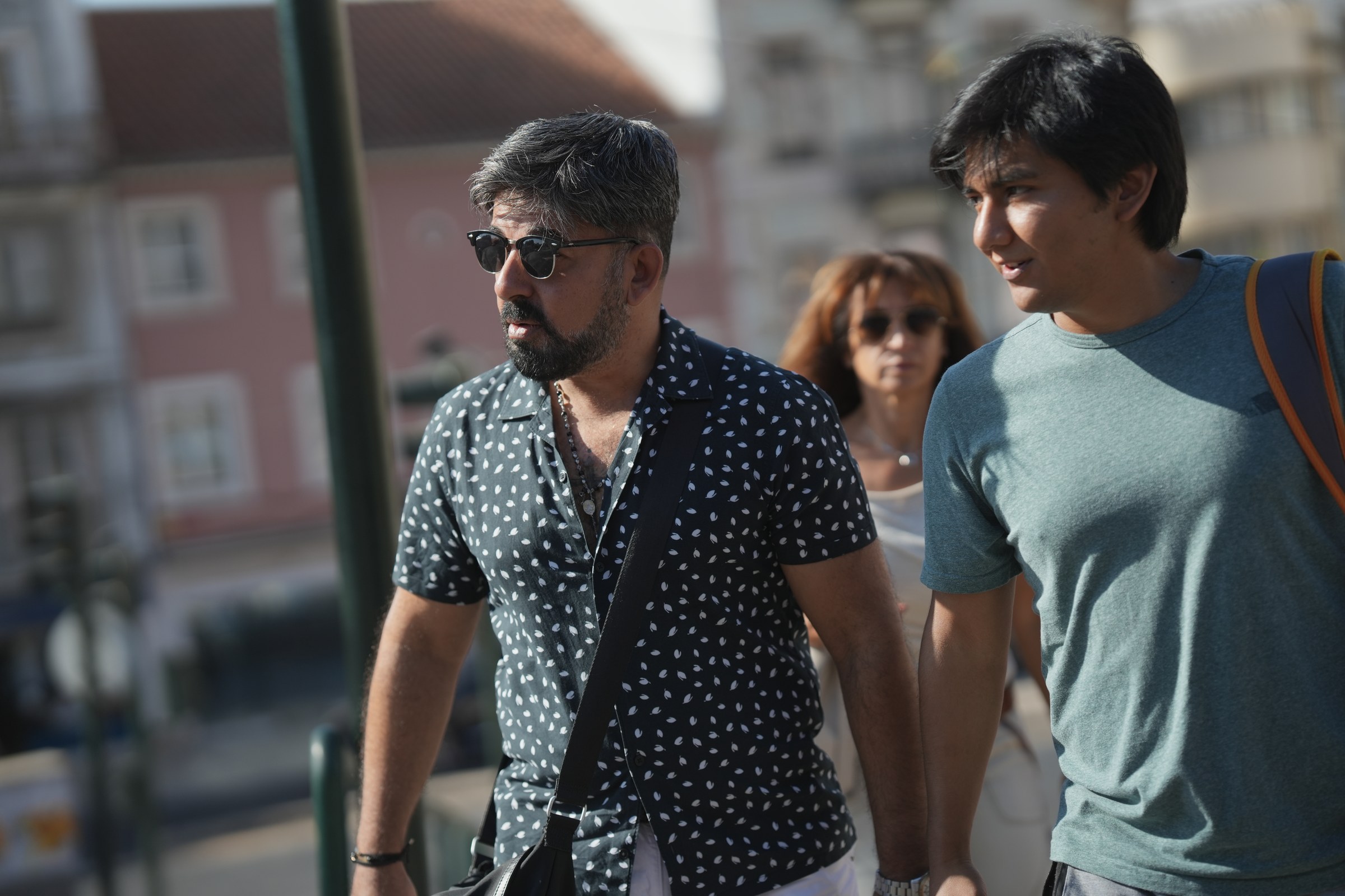 Real GoQuestIRL players on a Lisbon quest