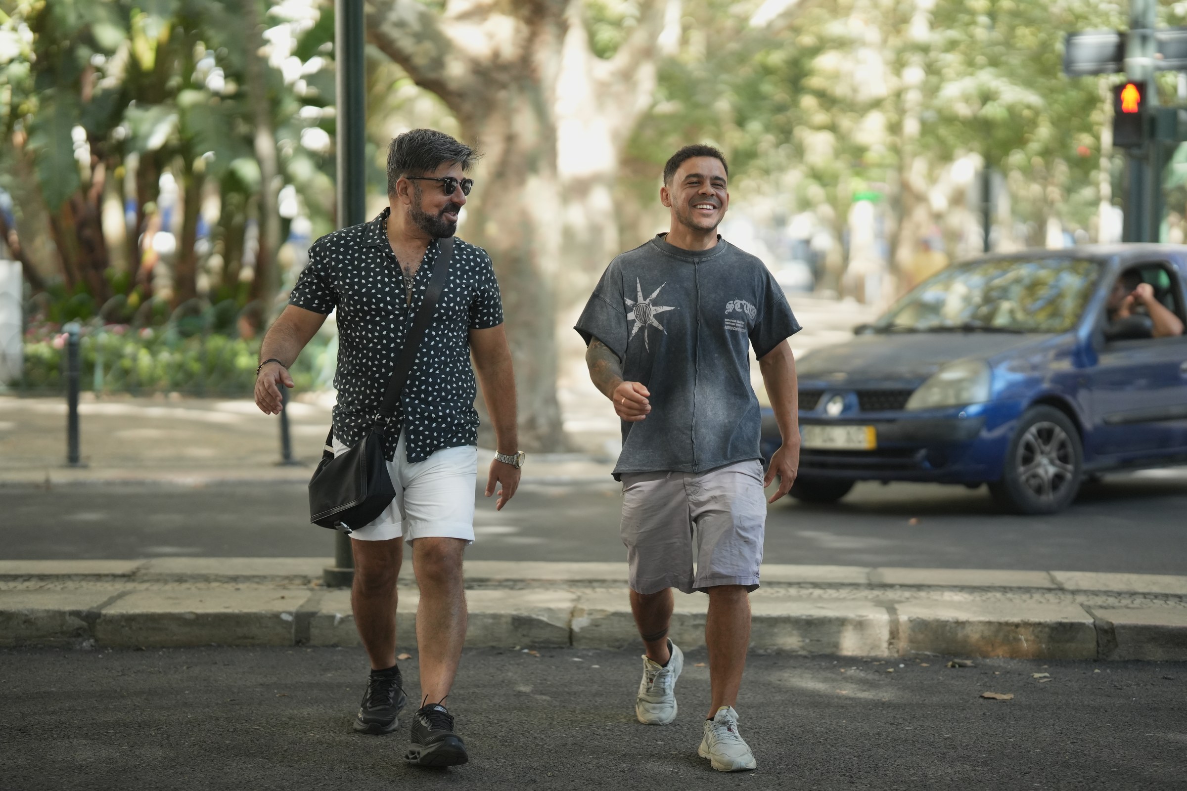 Real GoQuestIRL players on a Lisbon quest