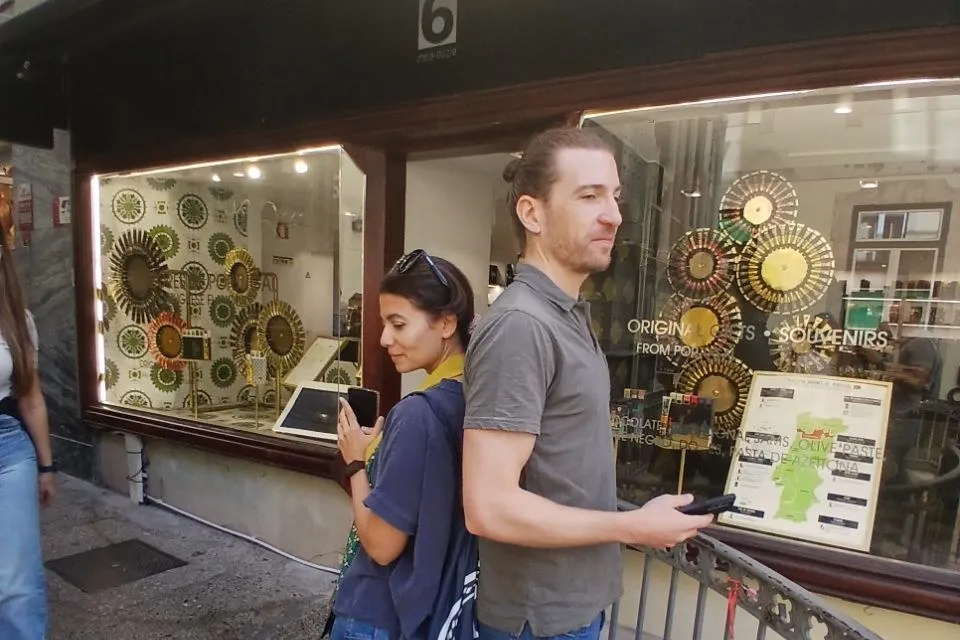 Players at a GoQuestIRL event in Lisbon, showing the style of the experience. Locations shown may differ from this quest's route.