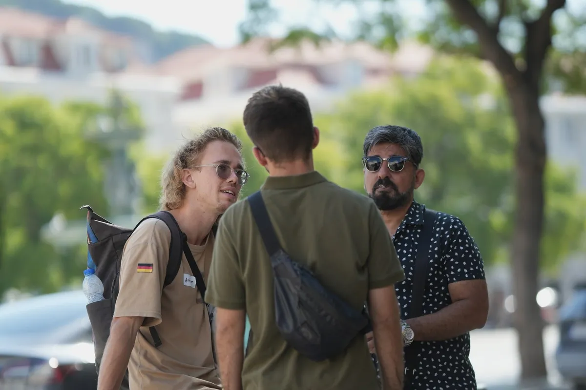 Players at a GoQuestIRL event in Lisbon, showing the style of the experience. Locations shown may differ from this quest's route.