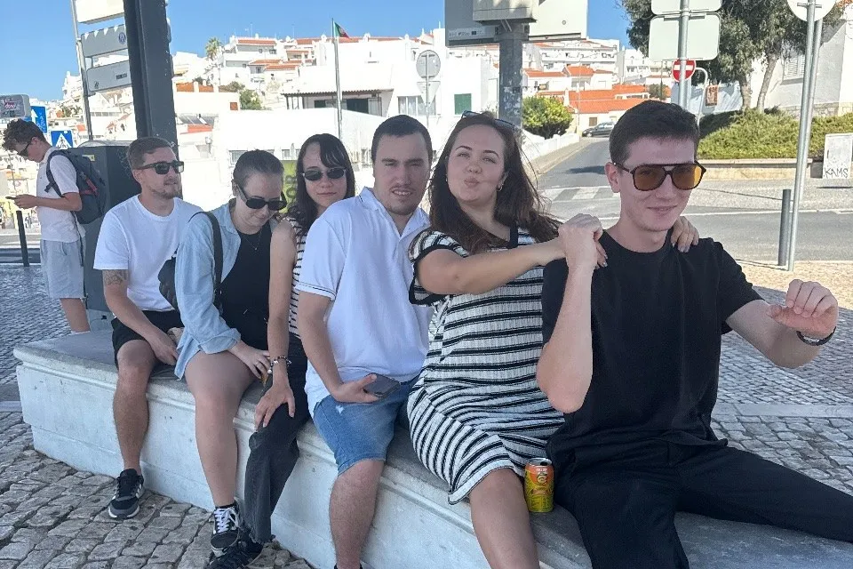 Players at a GoQuestIRL event in Lisbon, showing the style of the experience. Locations shown may differ from this quest's route.