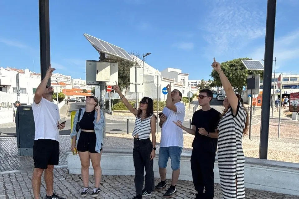 Players at a GoQuestIRL event in Lisbon, showing the style of the experience. Locations shown may differ from this quest's route.