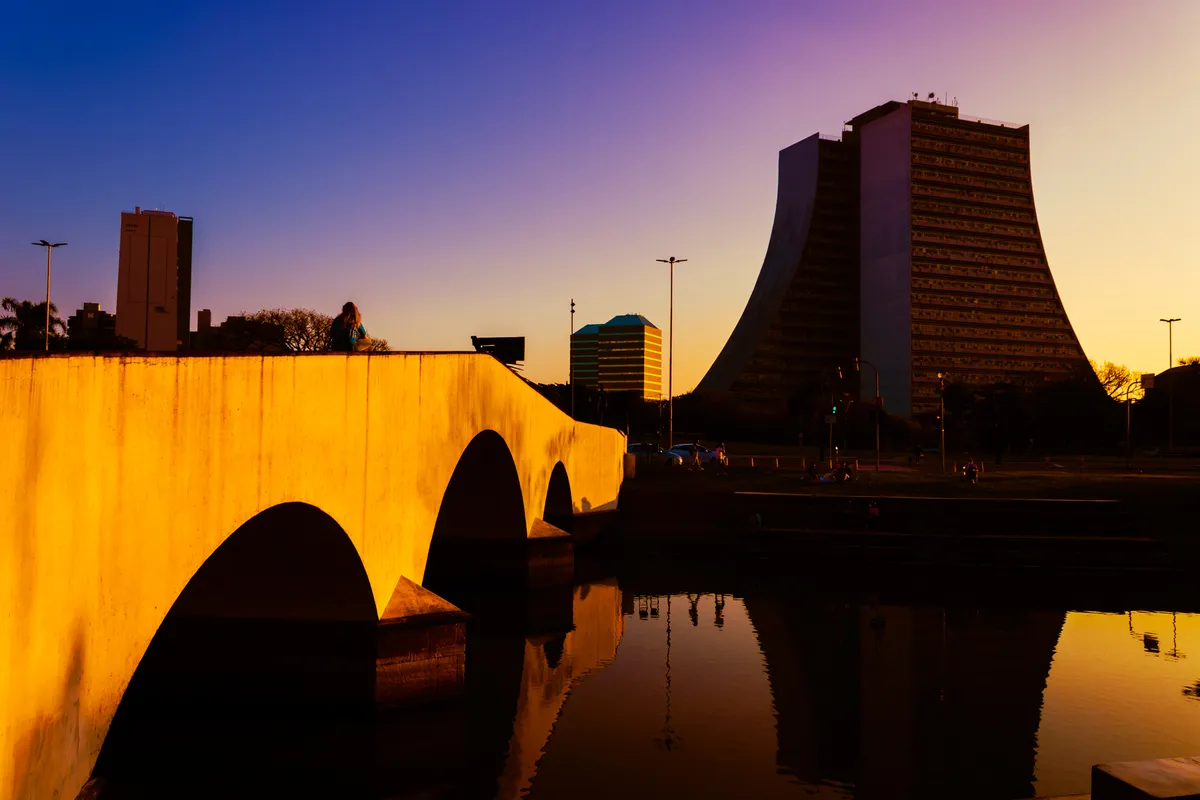 Ponte de Pedra, Porto Alegre: where your mission begins.