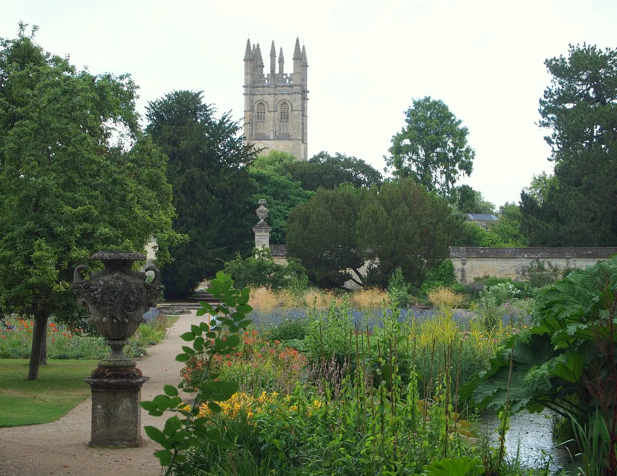 University of Oxford Botanic Garden, Oxford: where your mission begins.