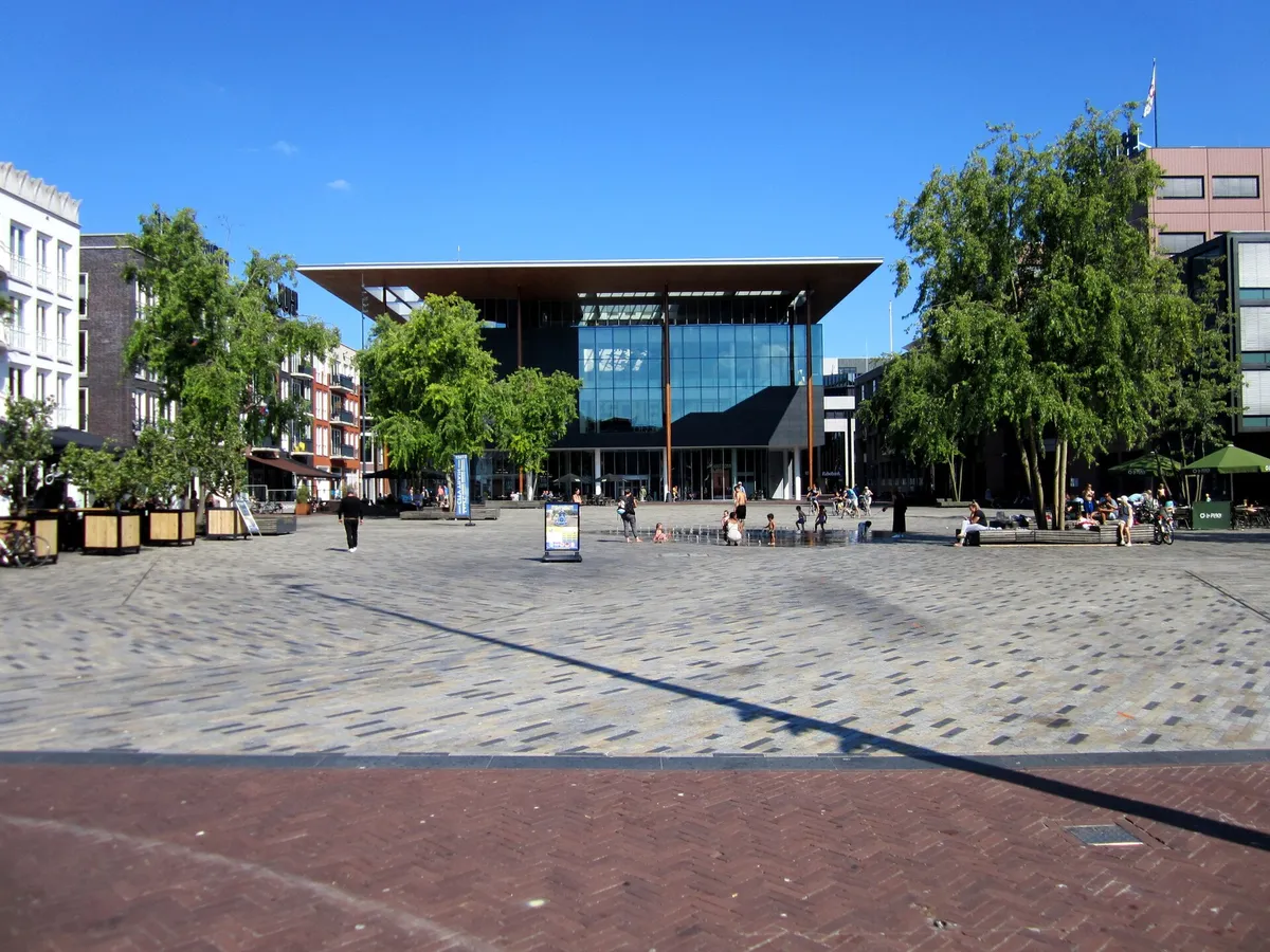 Leeuwarden: one of the places this quest takes you.