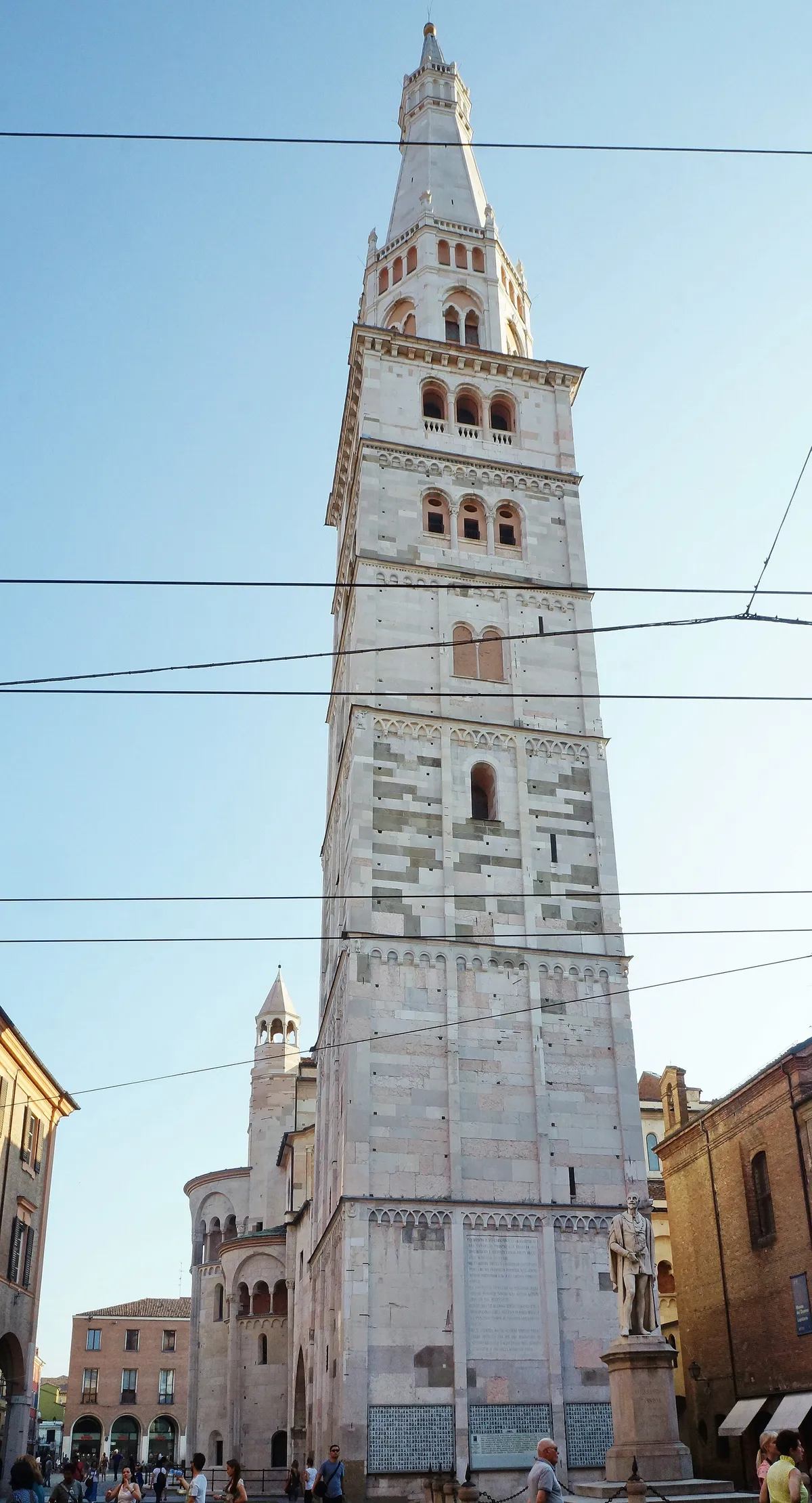 Modena: one of the places this quest takes you.