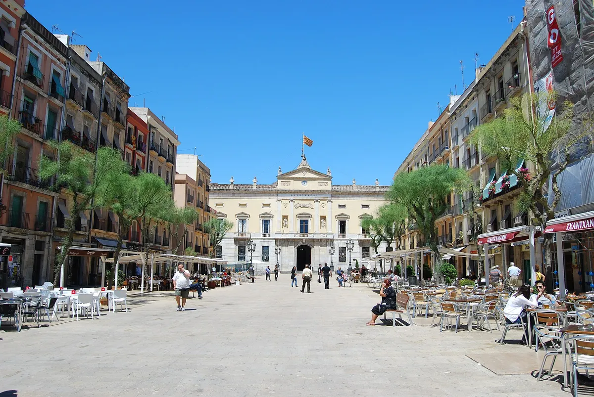 Tarragona: one of the places this quest takes you.