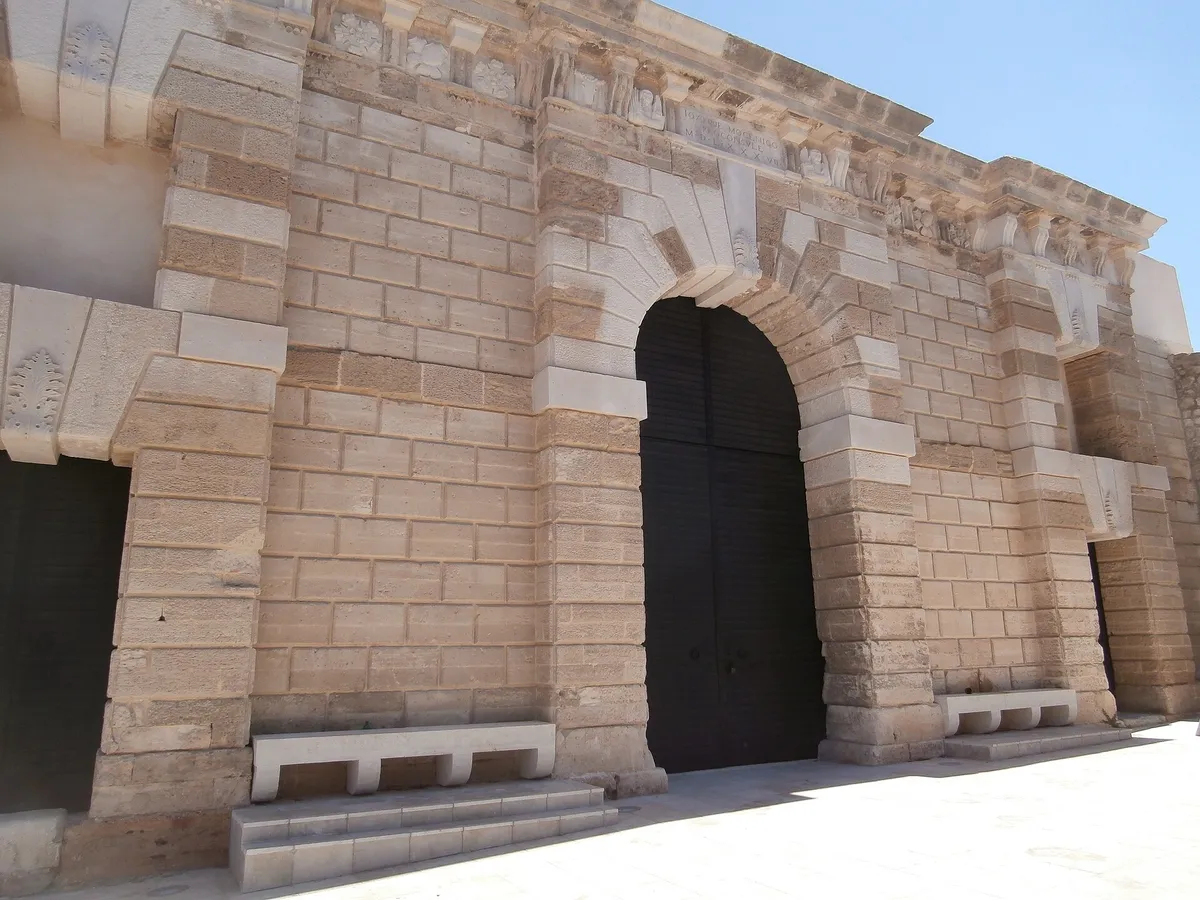 Heraklion: one of the places this quest takes you.