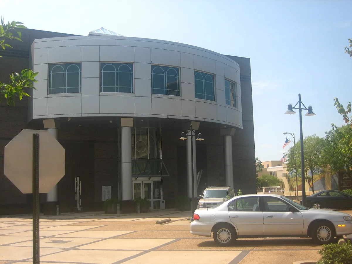 Alexandria Museum of Art, Alexandria: where your mission begins.