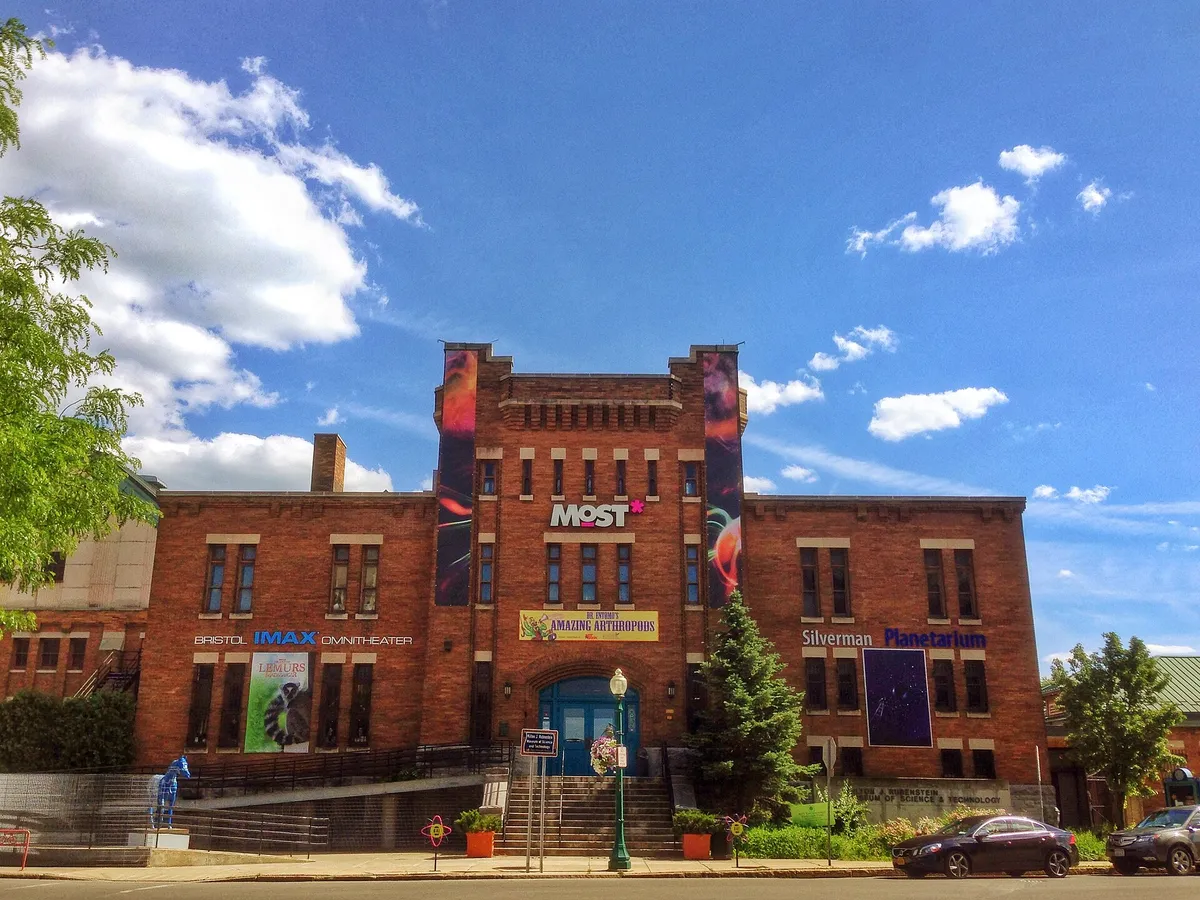 Syracuse: one of the places this quest takes you.