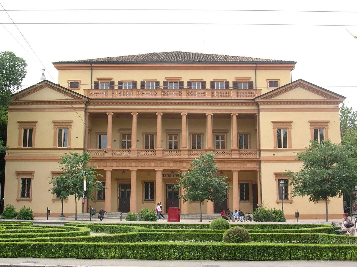 Modena: one of the places this quest takes you.