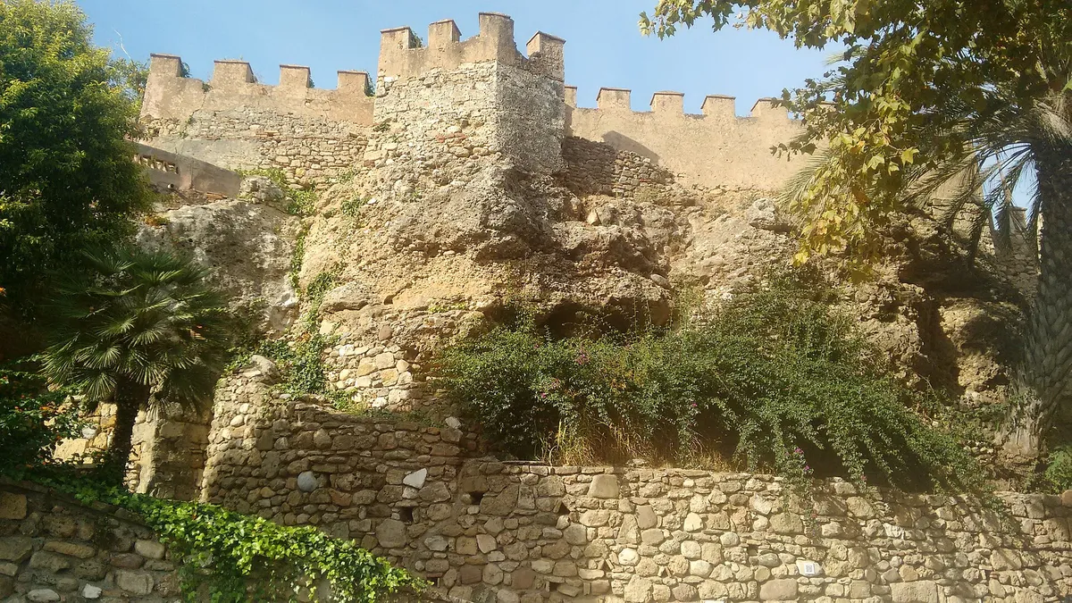 Marbella: one of the places this quest takes you.