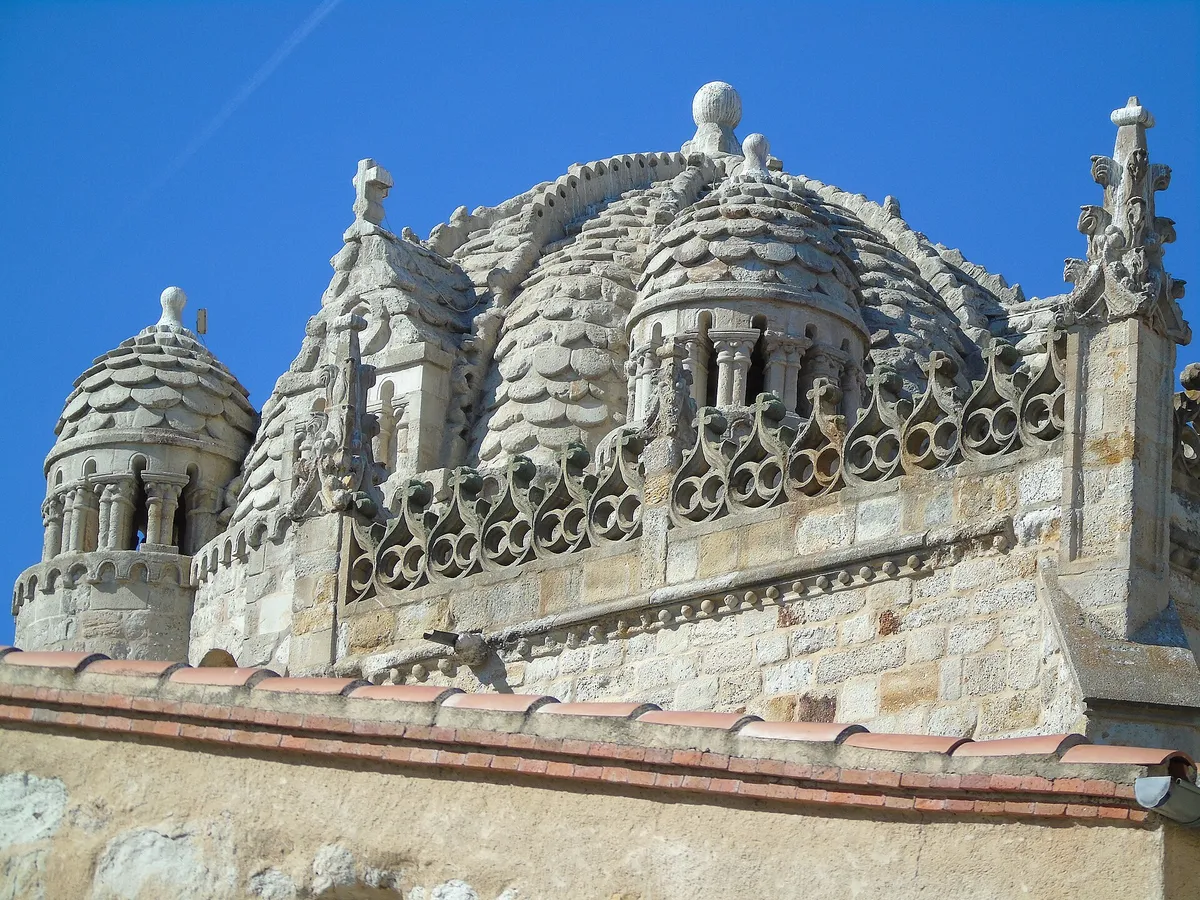 Zamora: one of the places this quest takes you.