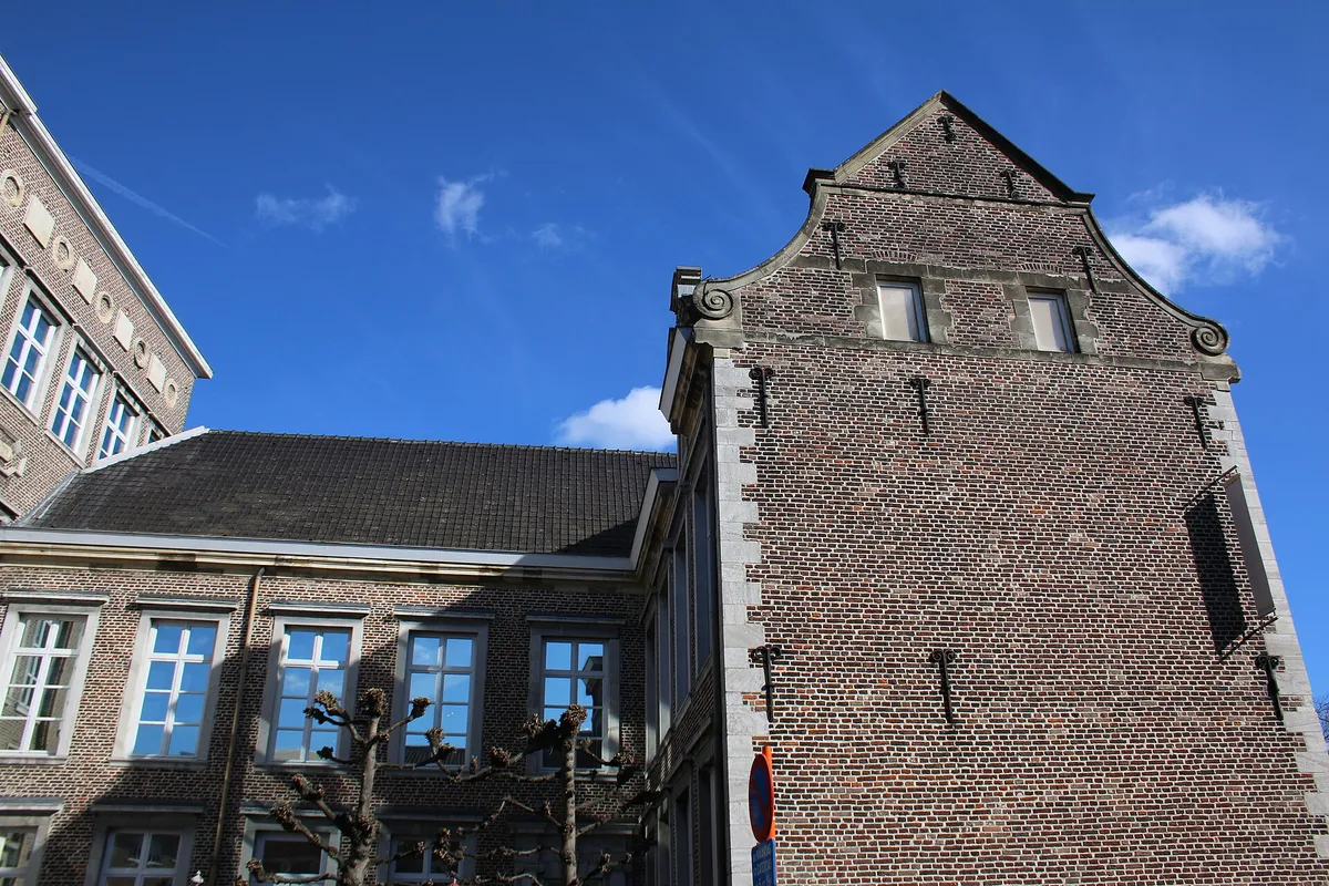 Hasselt: one of the places this quest takes you.
