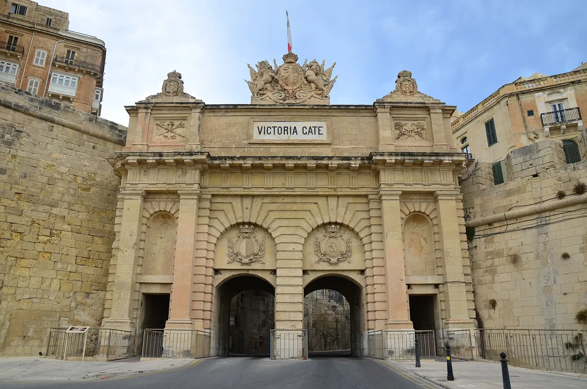Victoria Gate, Sliema: where your mission begins.