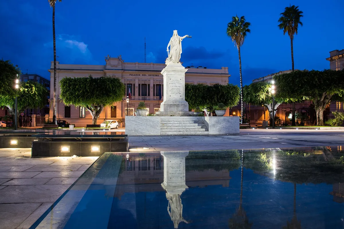 Reggio Calabria: one of the places this quest takes you.