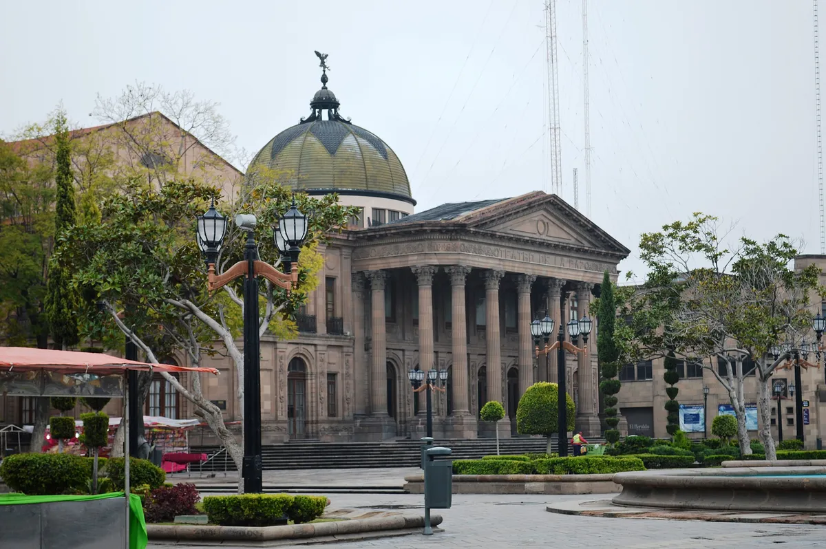 Teatro de la Paz, San Luis Potosi: where your mission begins.