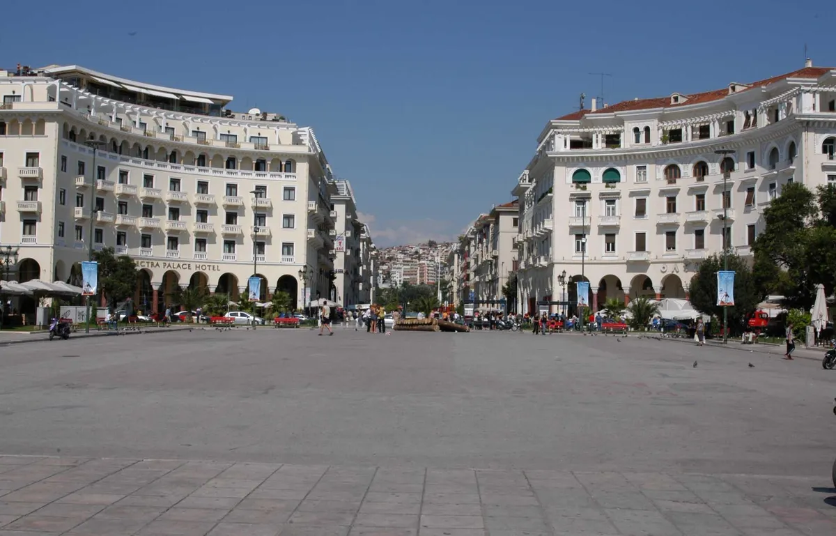 Thessaloniki: one of the places this quest takes you.