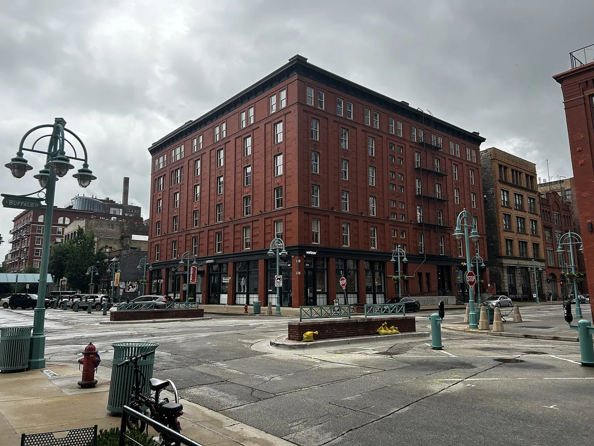Milwaukee: one of the places this quest takes you.