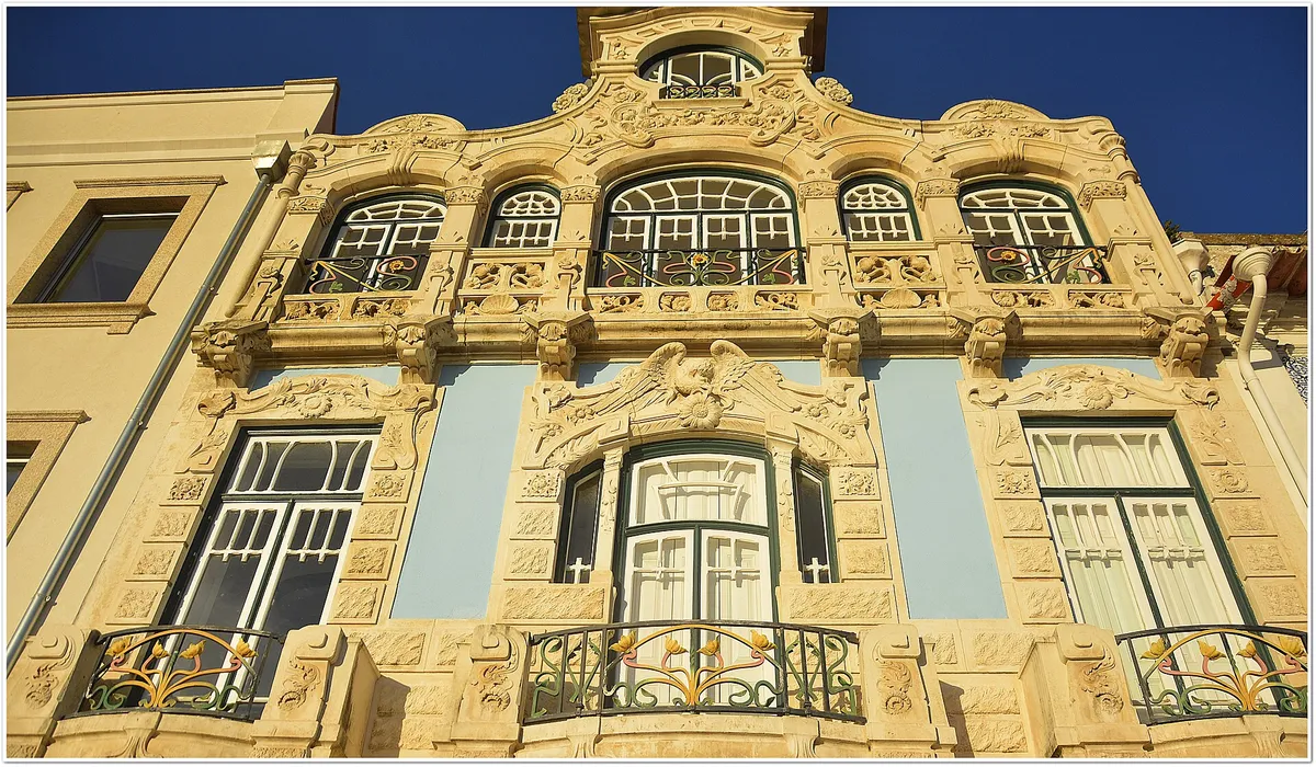 Aveiro: one of the places this quest takes you.