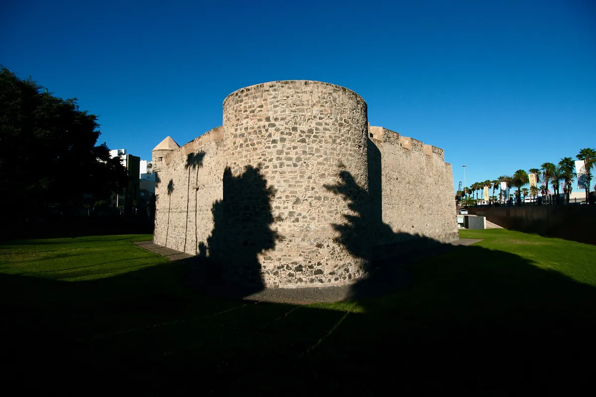 Castillo de la Luz, Las Palmas de Gran Canaria: where your mission begins.