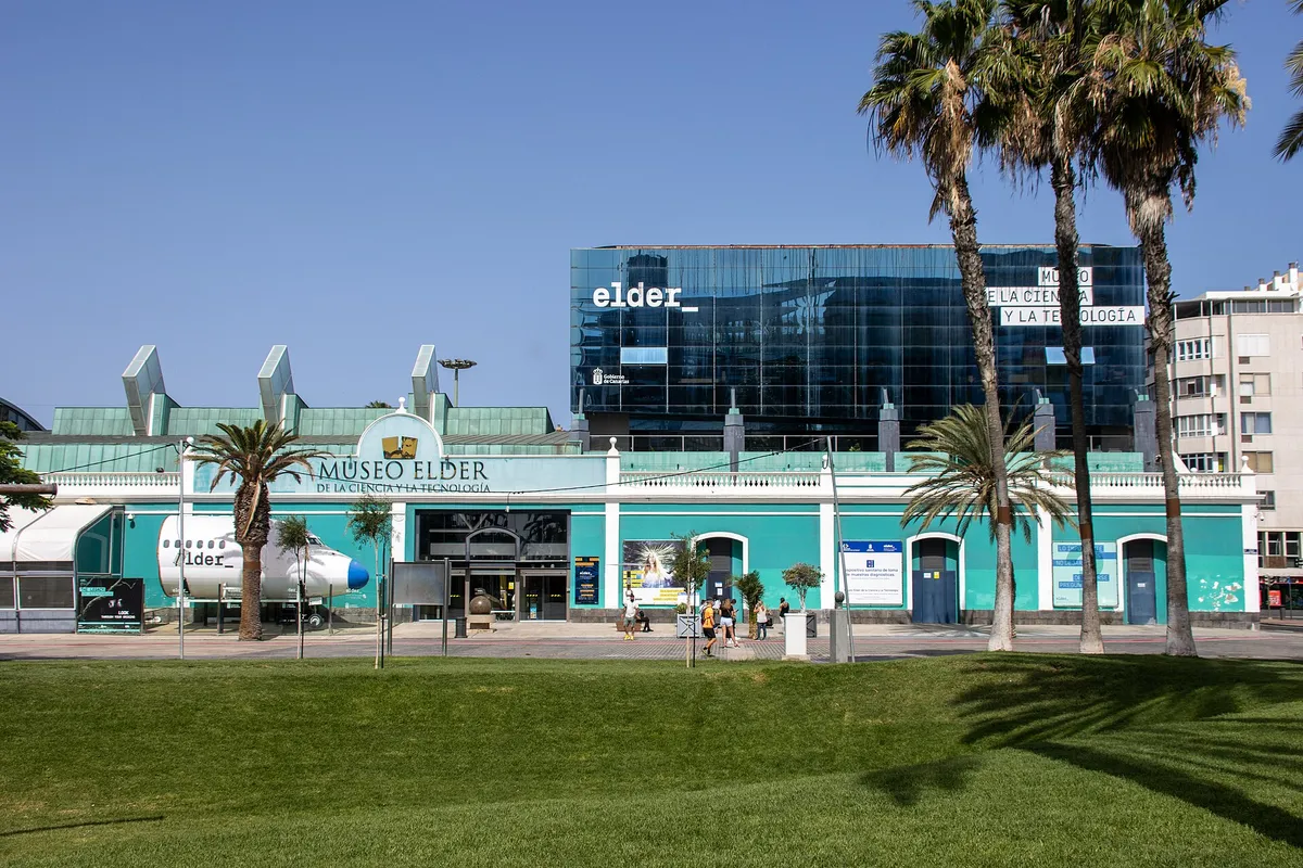 Las Palmas de Gran Canaria: one of the places this quest takes you.