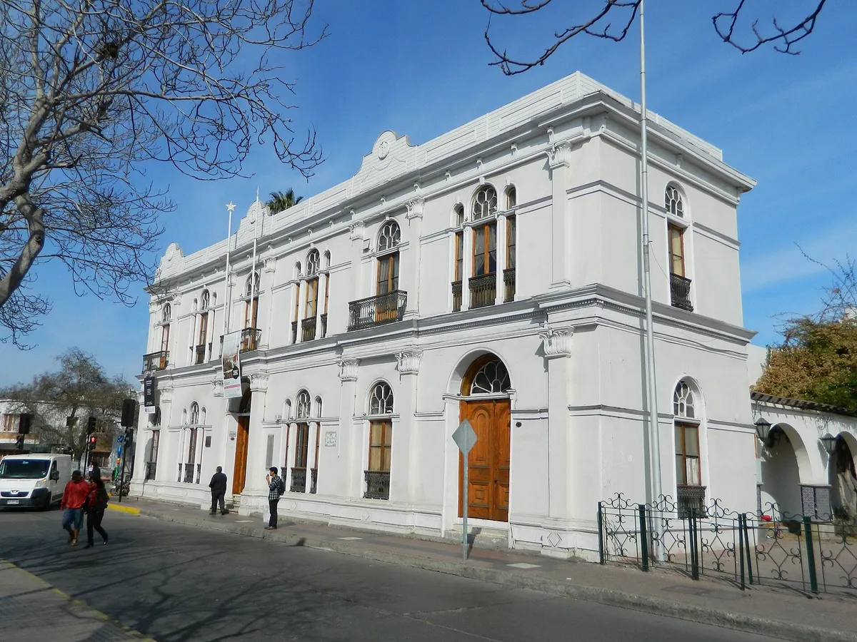 La Serena: one of the places this quest takes you.