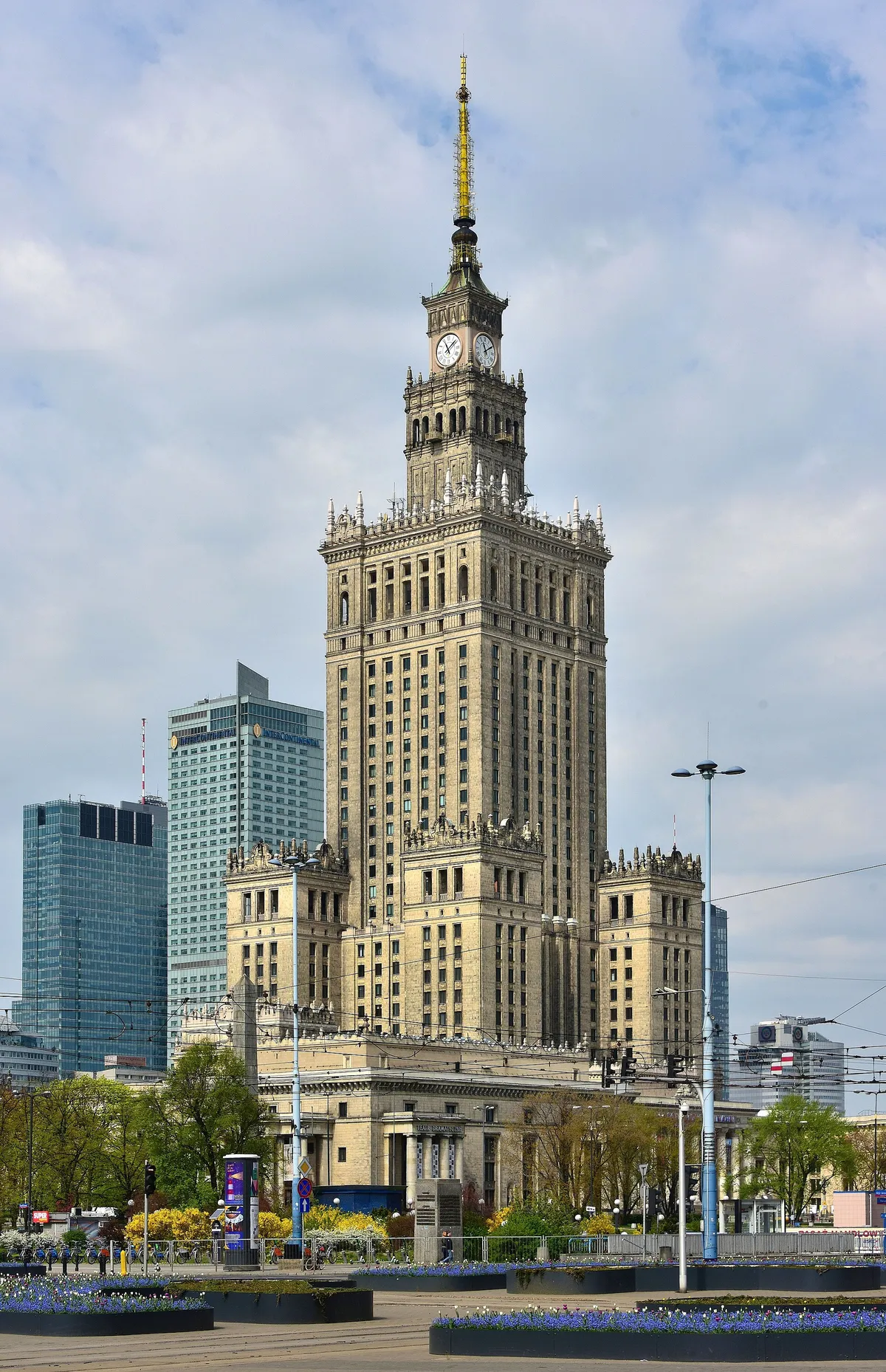 Warsaw: one of the places this quest takes you.
