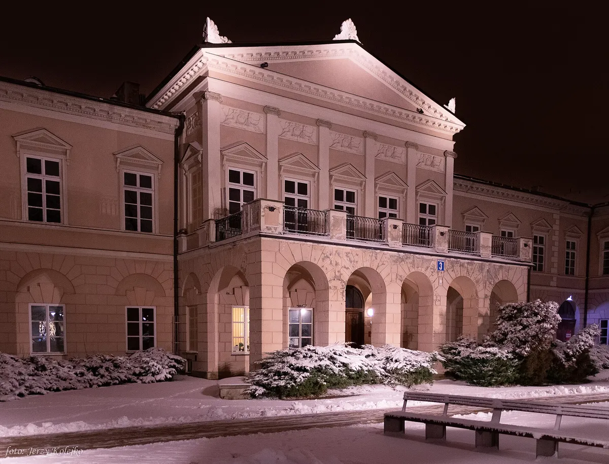 Pałac Lubomirskich, Lublin: where your mission begins.