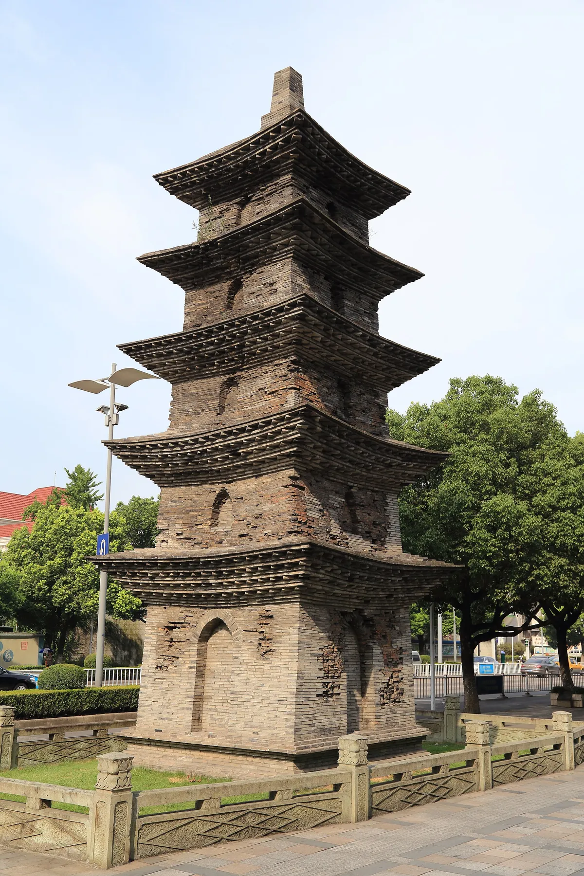 Ningbo: one of the places this quest takes you.