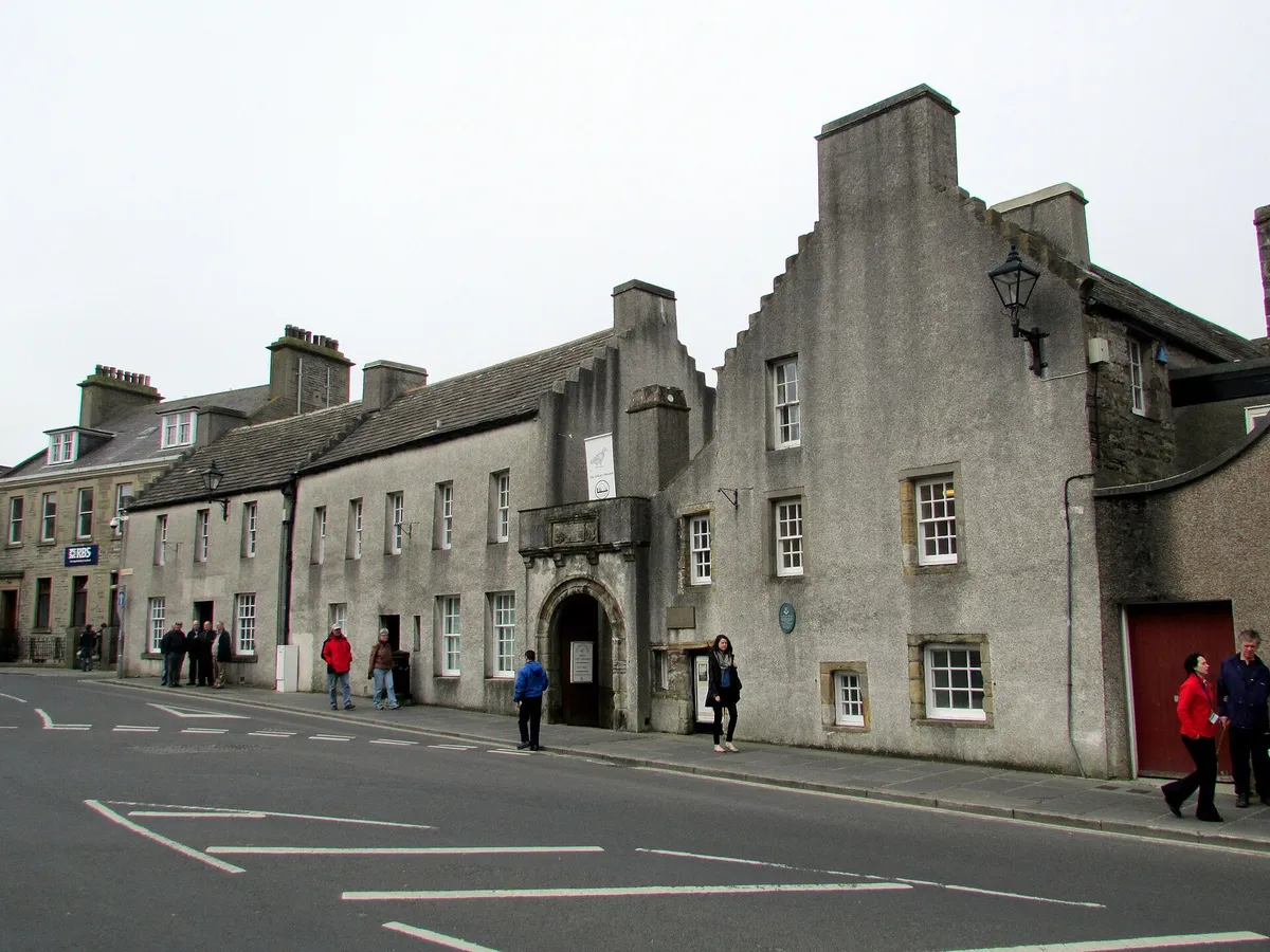 Kirkwall: one of the places this quest takes you.