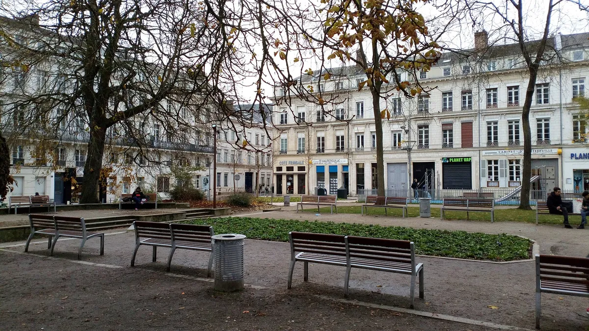 A view in Amiens, where this quest is played