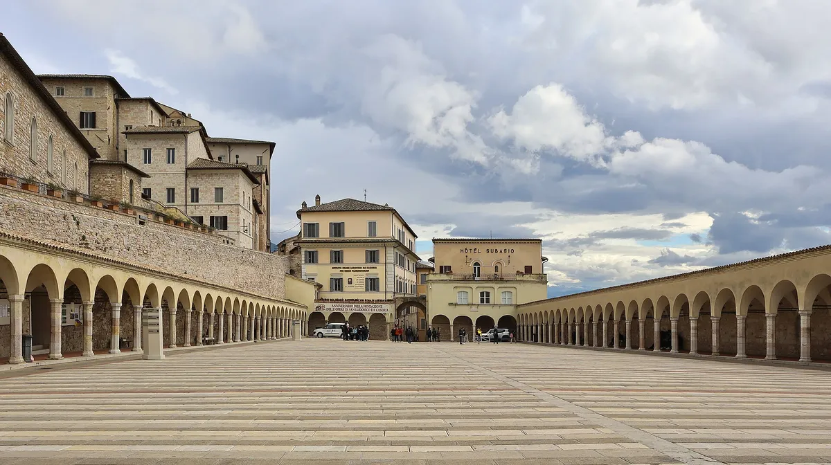 A view in Assisi, where this quest is played