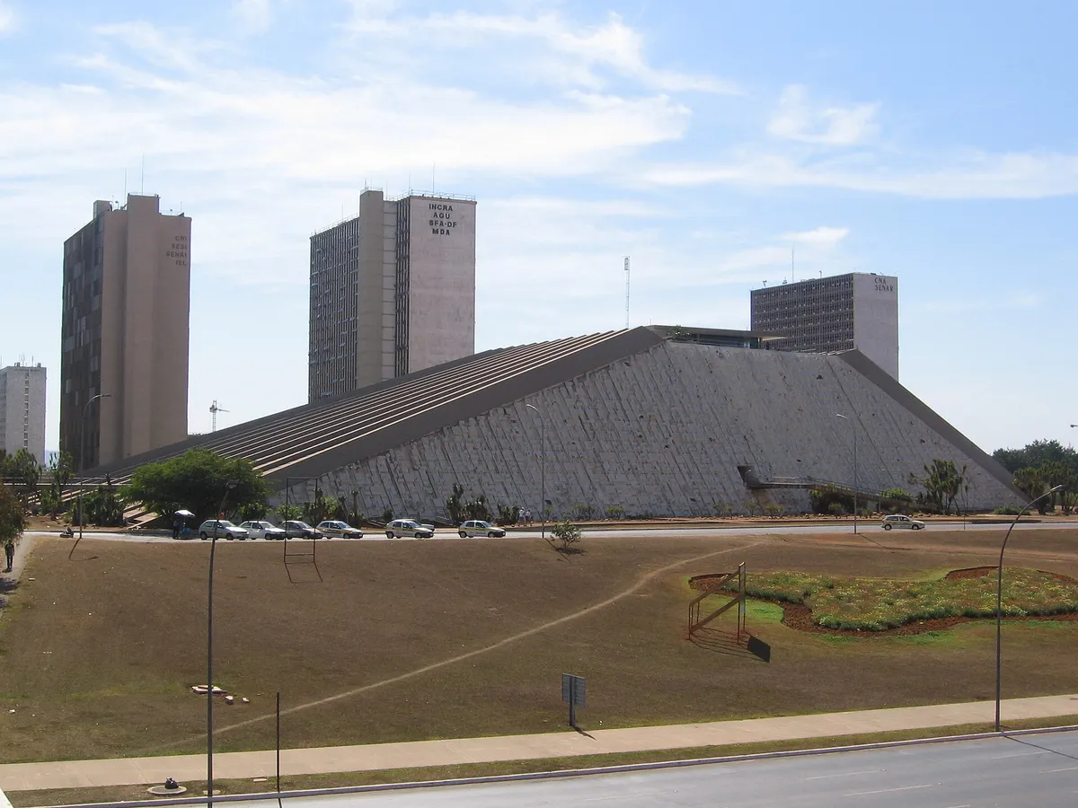 A view in Brasilia, where this quest is played