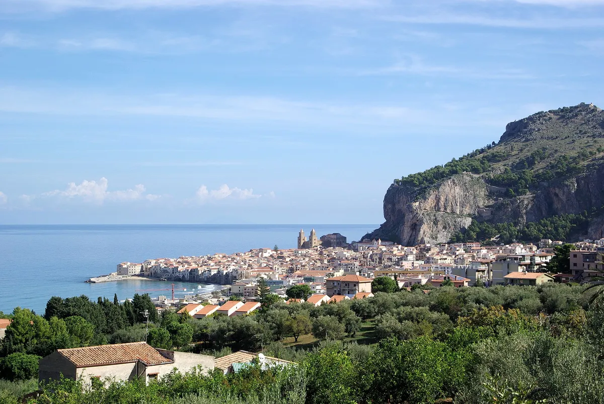 A view in Cefalu, where this quest is played