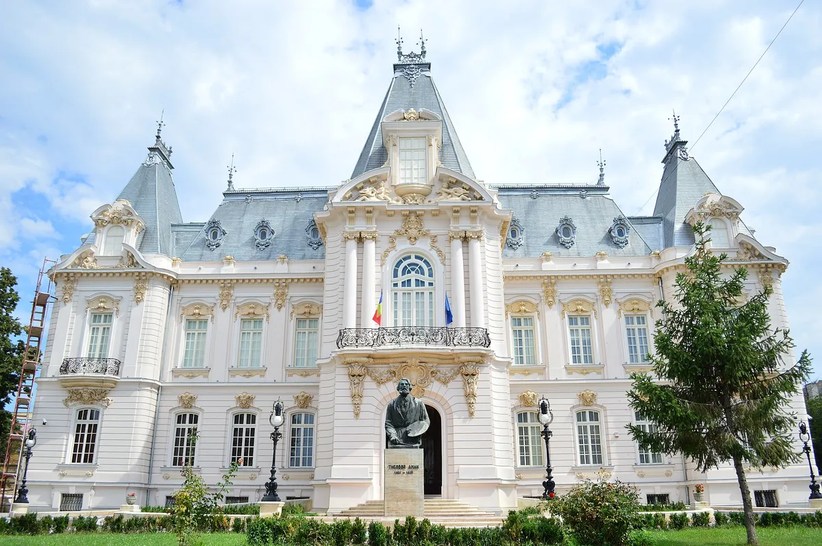 A view in Craiova, where this quest is played