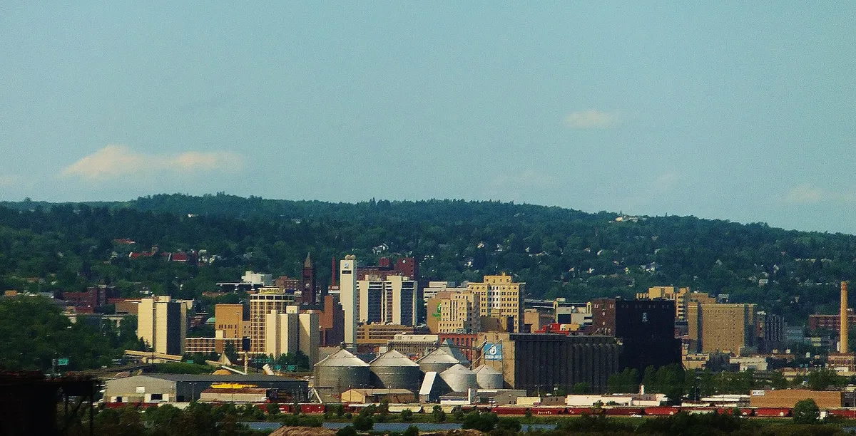A view in Duluth, where this quest is played