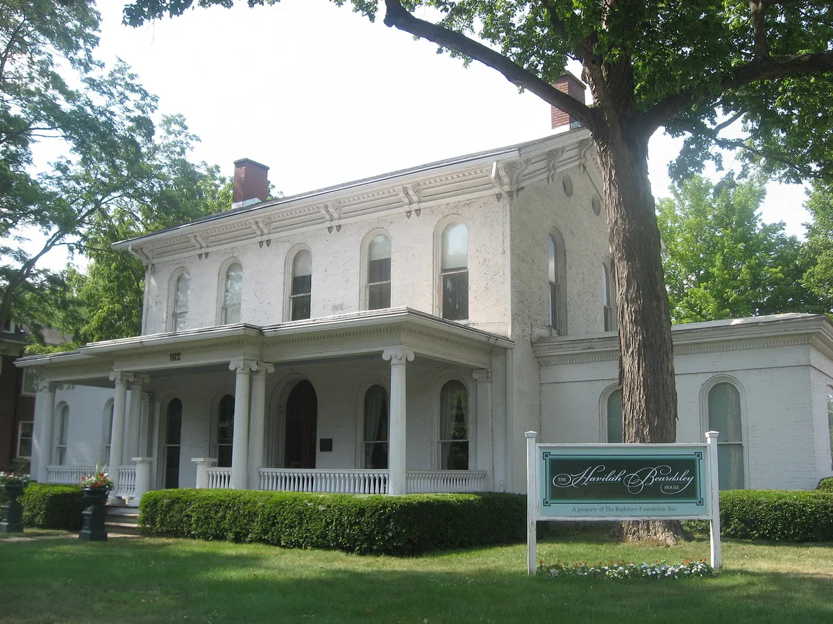A view in Elkhart, where this quest is played
