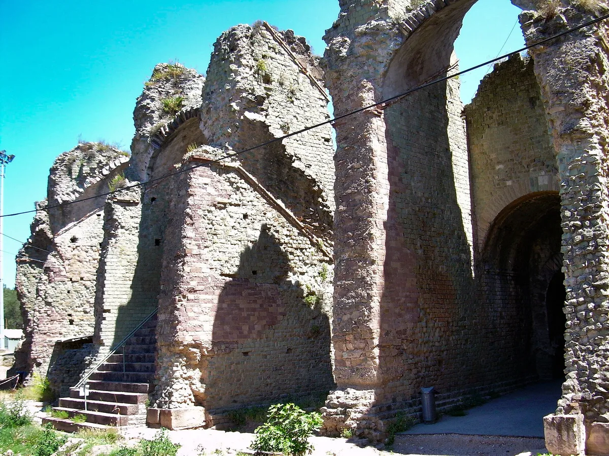 A view in Fréjus, where this quest is played