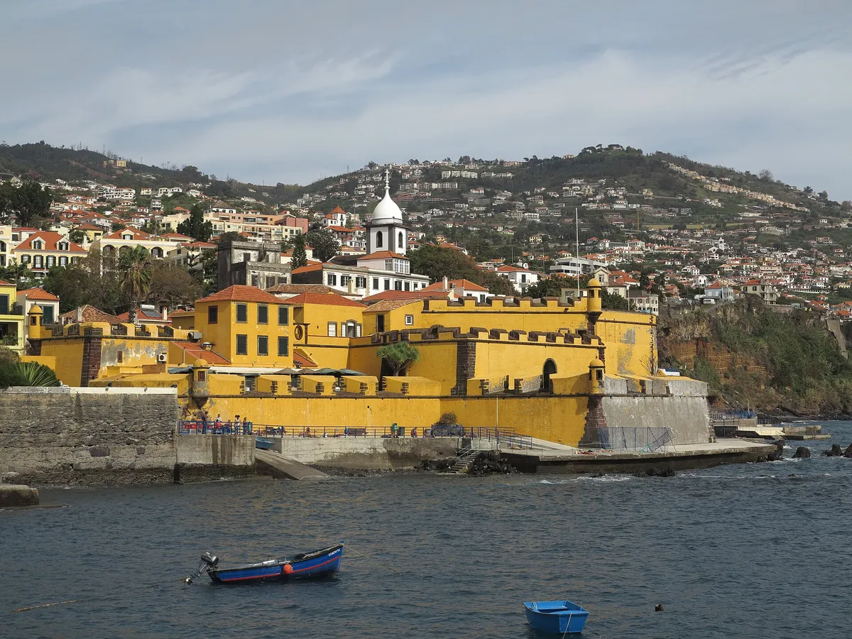 A view in Funchal, where this quest is played