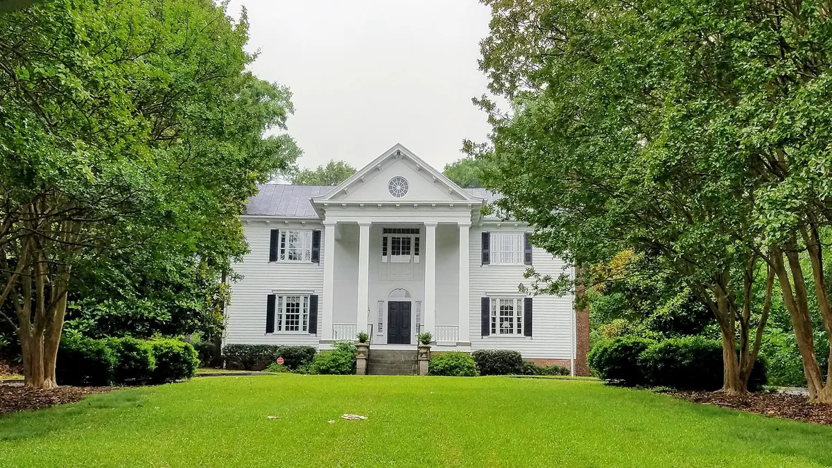A view in Greenville, where this quest is played
