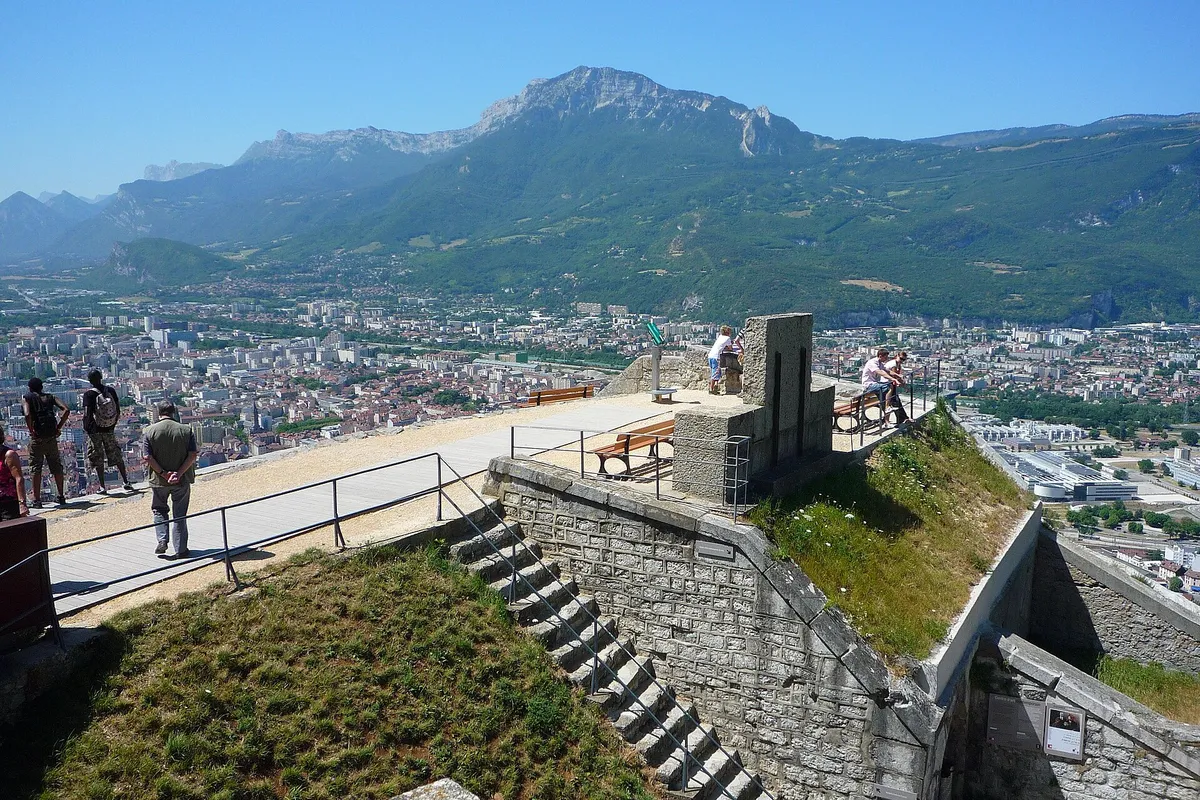 A view in Grenoble, where this quest is played