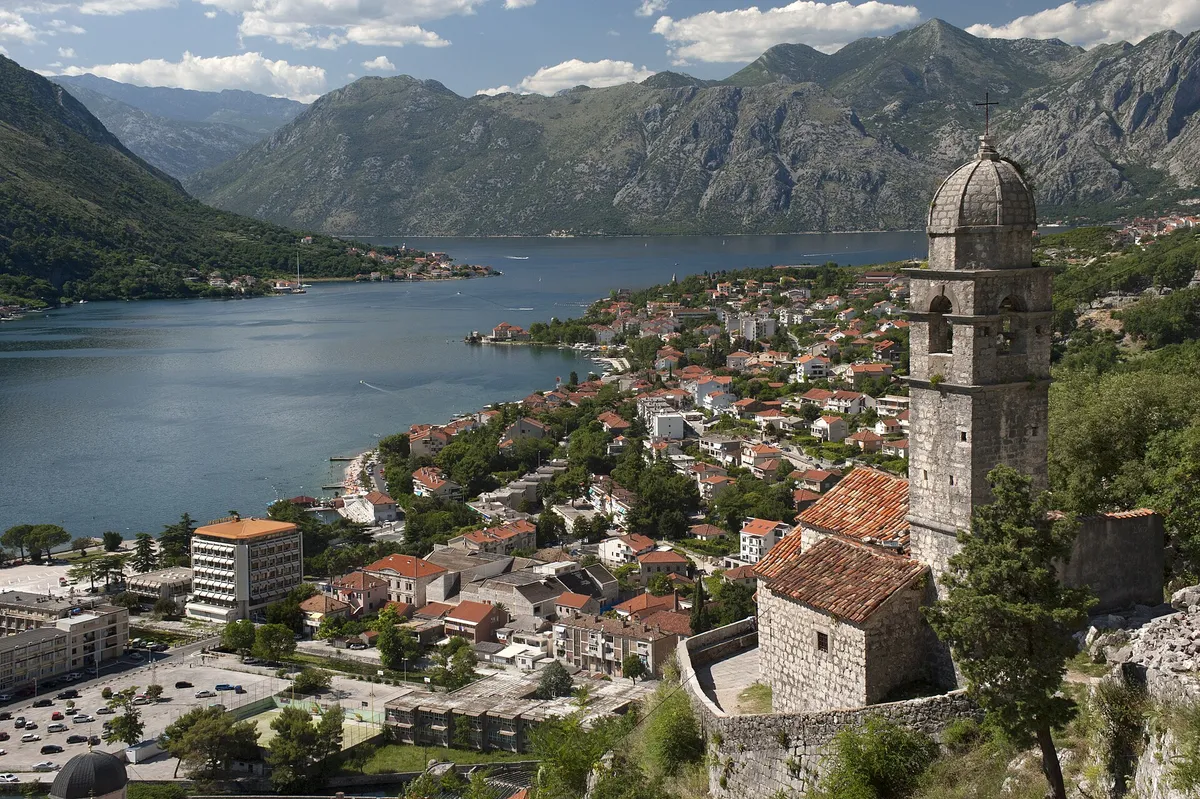 A view in Kotor, where this quest is played