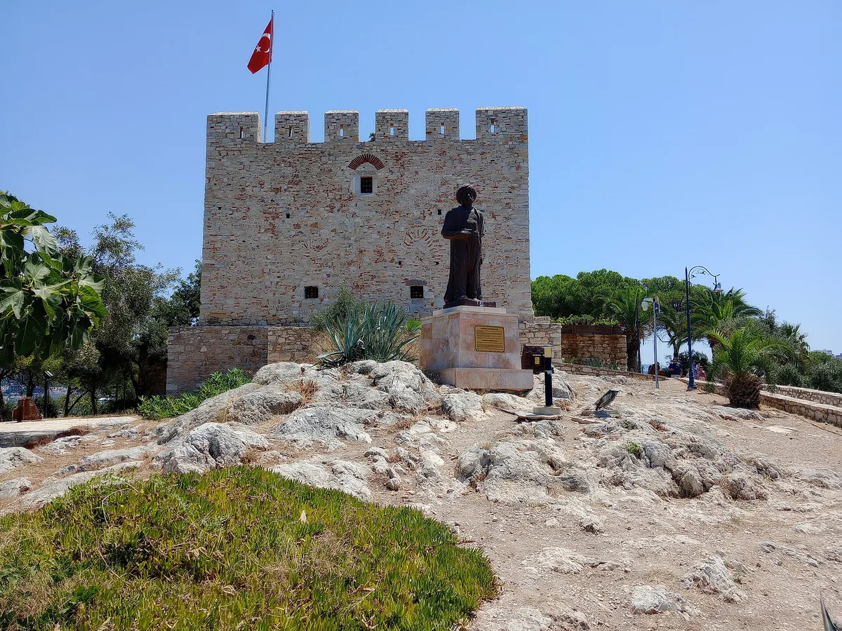 A view in Kusadasi, where this quest is played