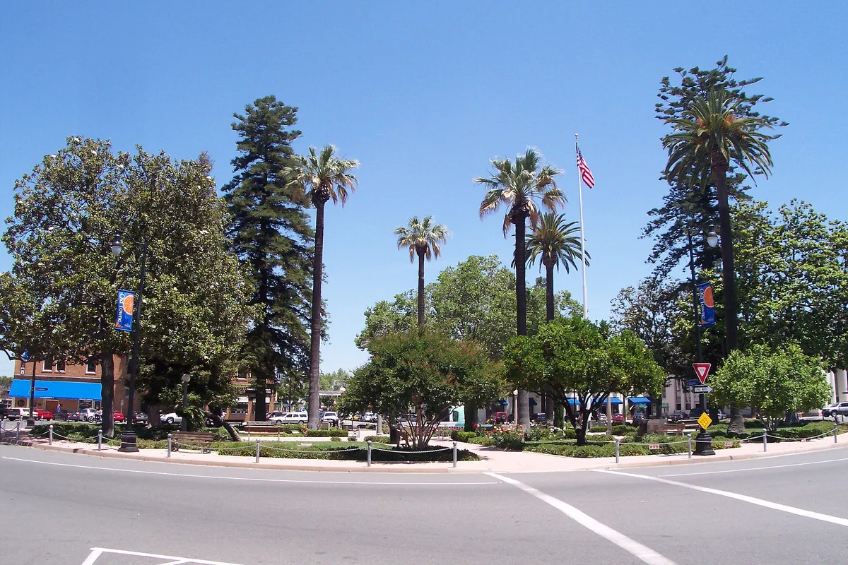 A view in Orange, where this quest is played